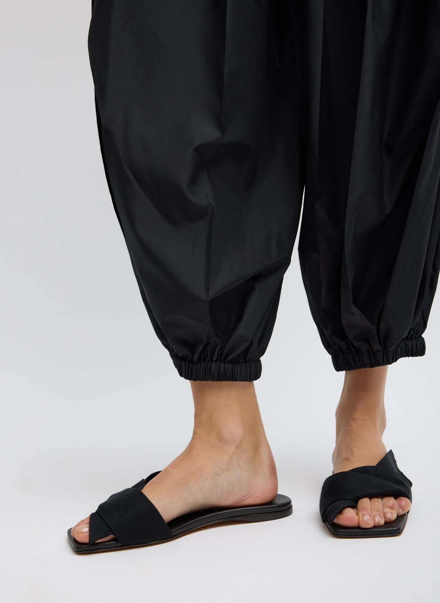 Tibi Summer Nylon Zeppelin Pant