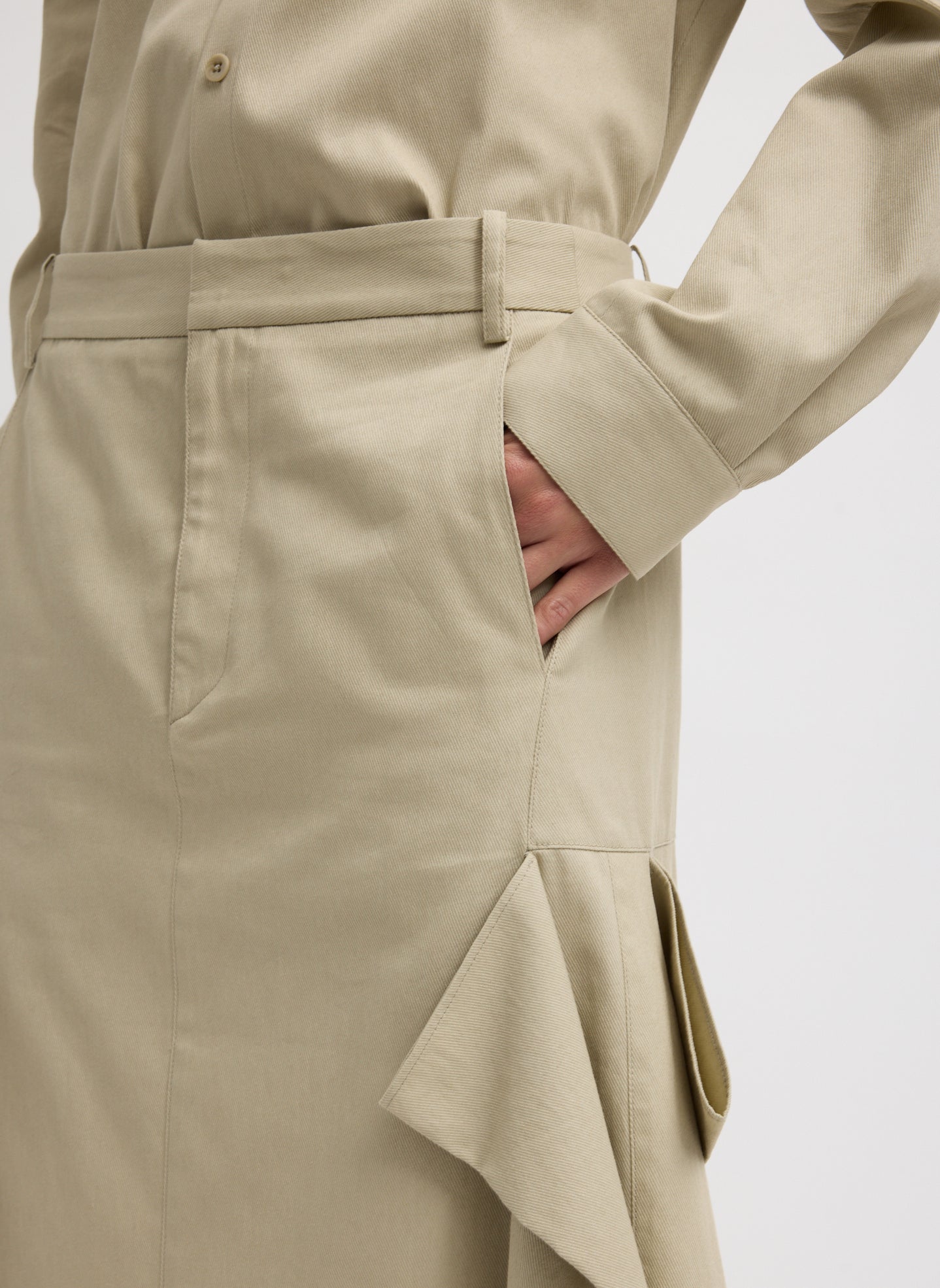 Tibi Luxe Spring Twill Tucked Pleat Skirt