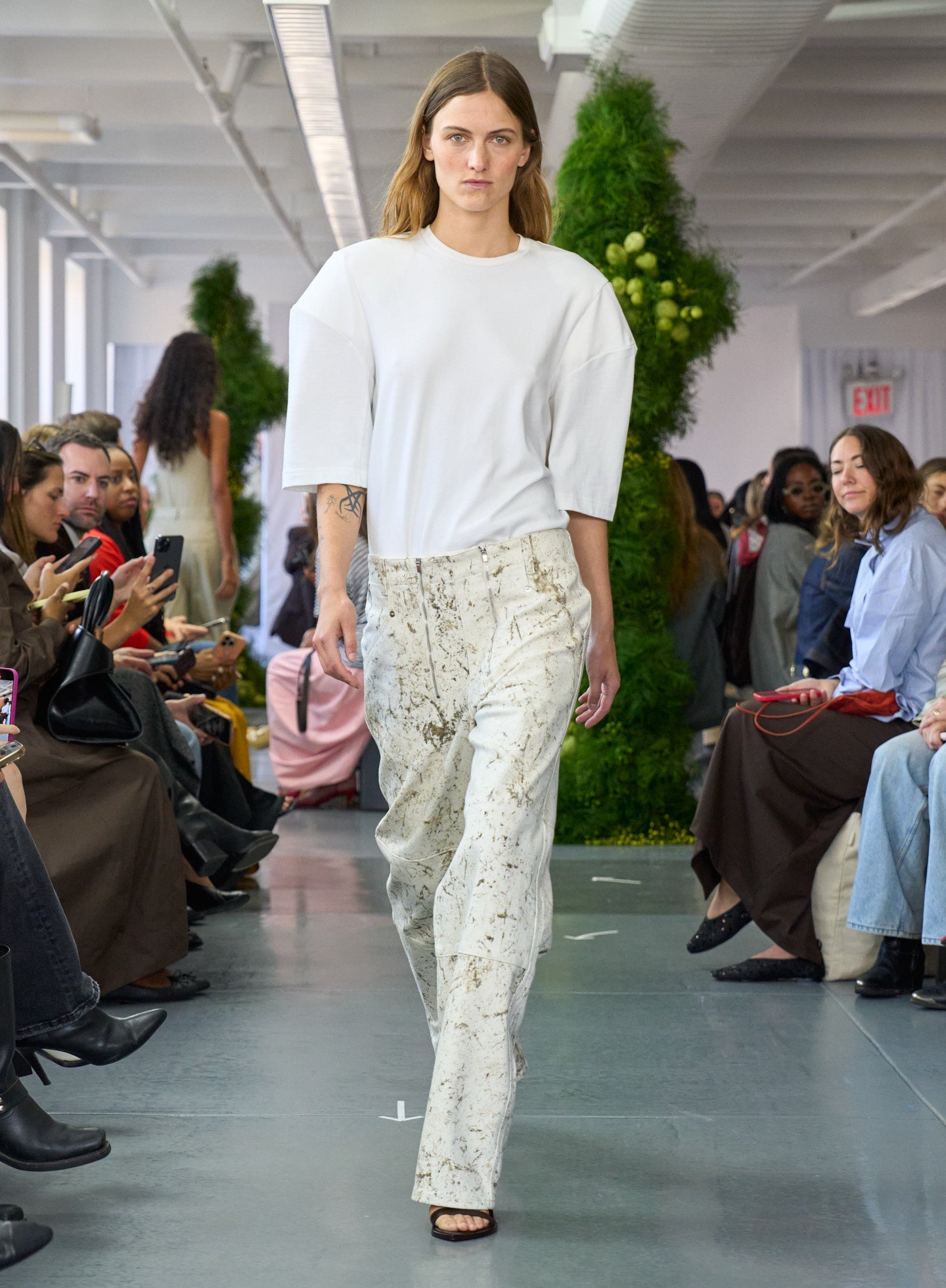 Tibi Calcimin Denim Fischer Jean